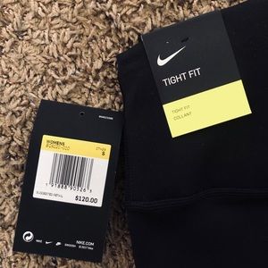 tight fit collant nike